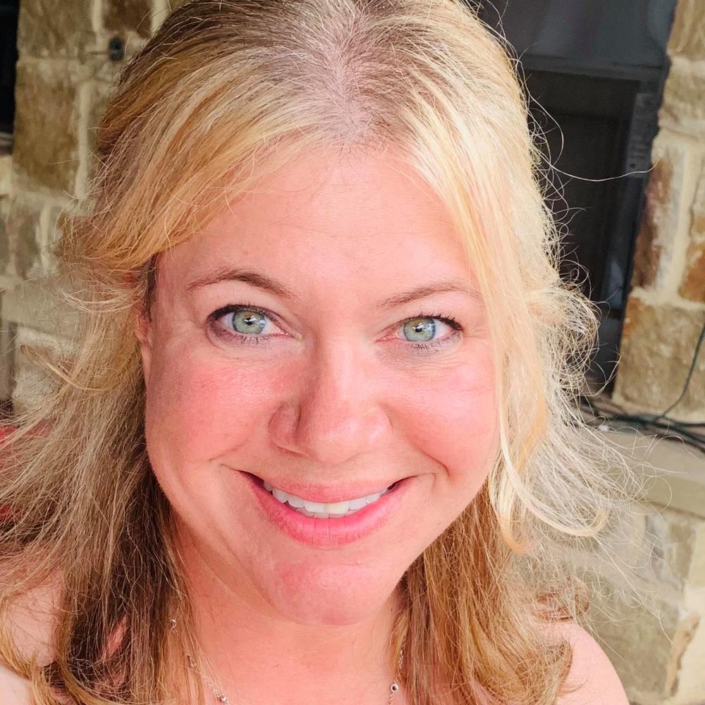 Meet your Posher, Camille